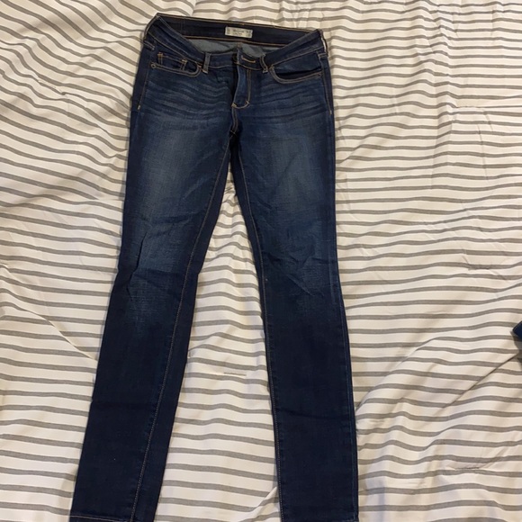 Abercrombie mid rise skinny jean - Picture 3 of 5